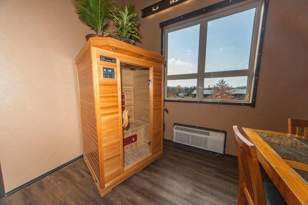 Log Cabin Lodge & Suites Jones Mills Exteriör bild